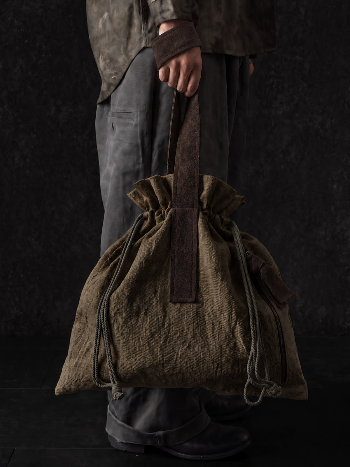 PALM_large_brown TR007