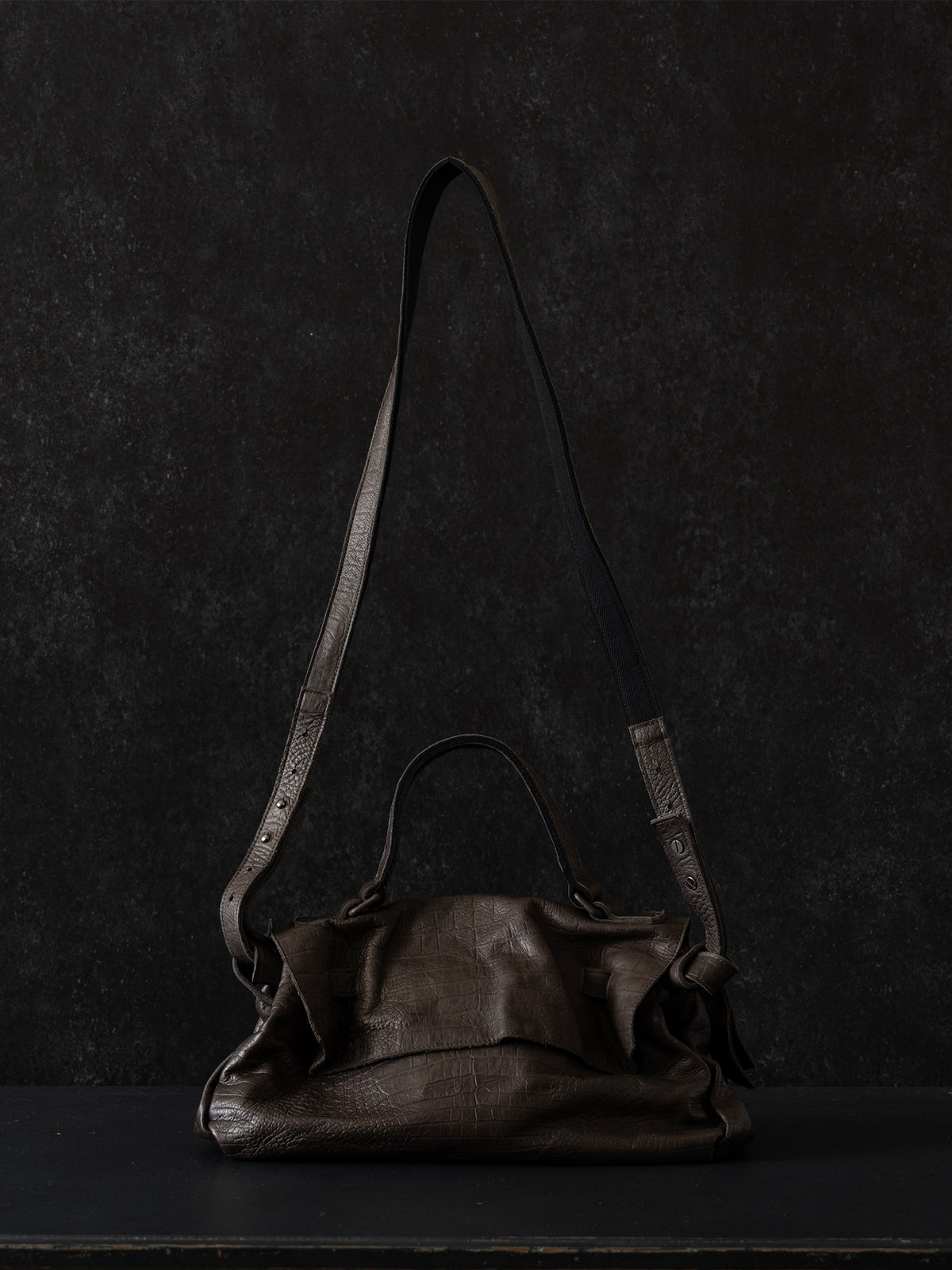 REAR FLAT medium_croco_darkbrown TR095