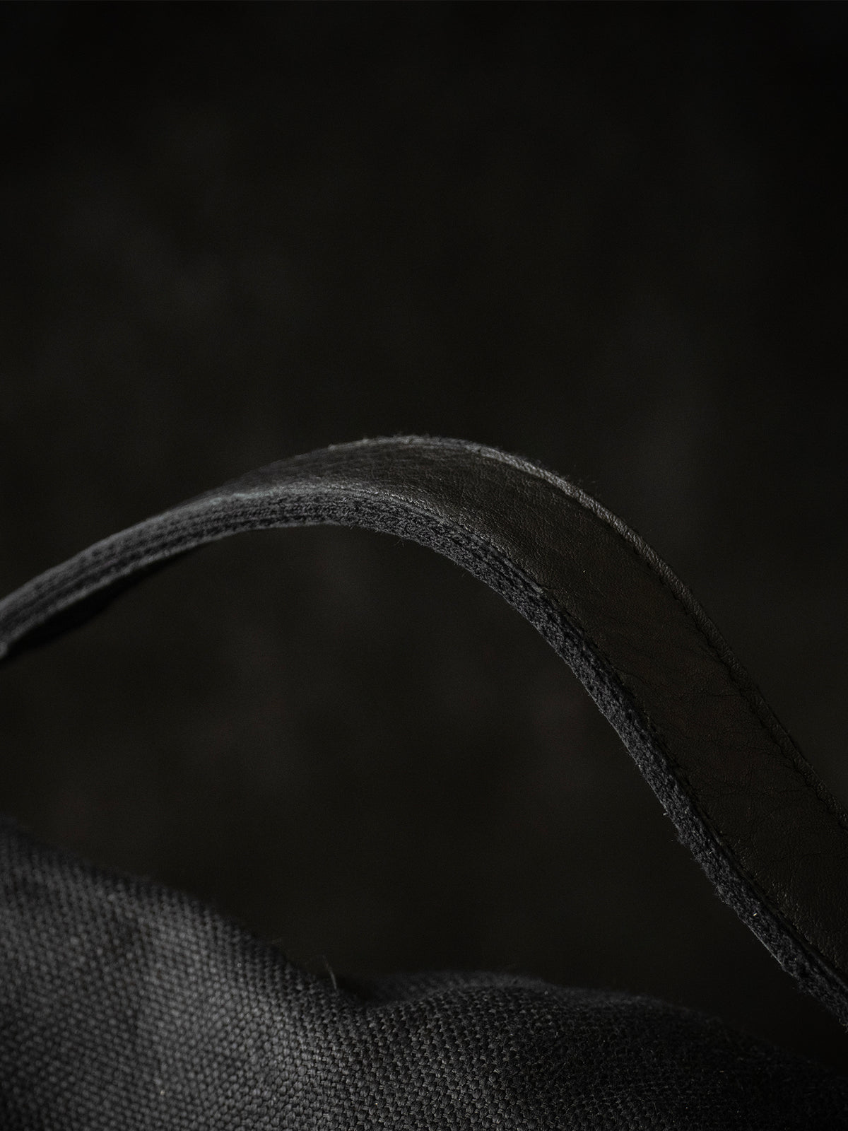 REAR FLAT large_linen_black TR049