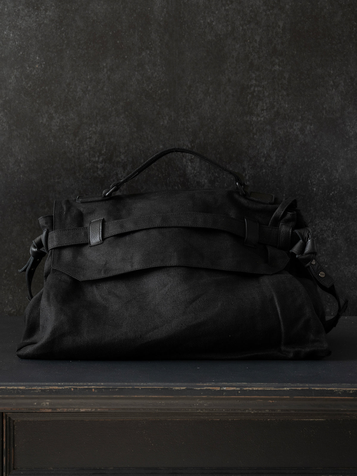 REAR FLAT large_linen_black TR049
