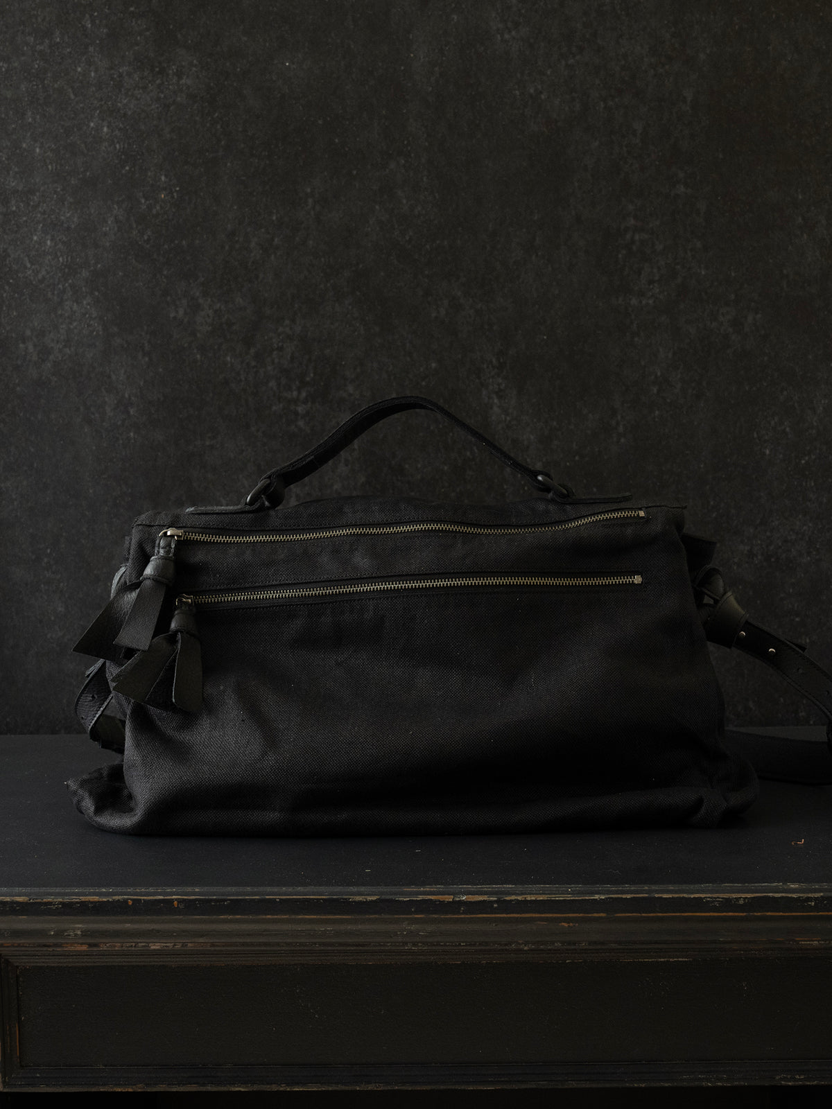 REAR FLAT large_linen_black TR049