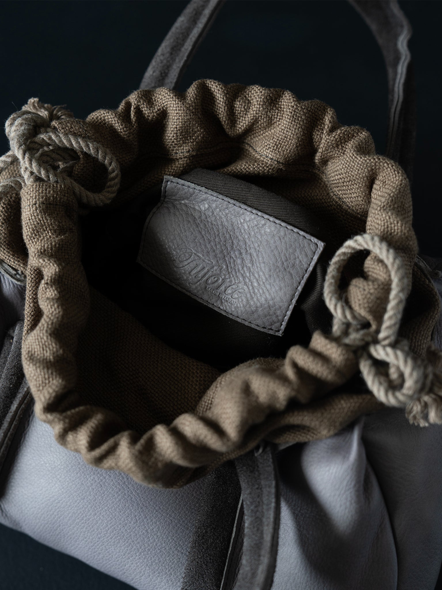 WRAP medium_nude_grey